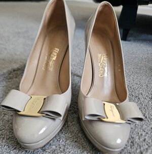 Authentic Salvatore Ferragamo Beige Patent Heels with Gold Accent